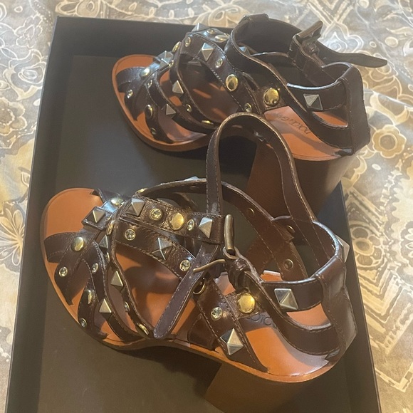 Dolce & Gabbana Studded Sandals - Picture 6 of 11